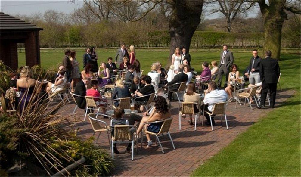 Oak Farm 3*